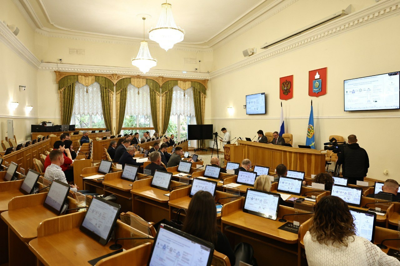 В Астраханской области 130 участников СВО получили бесплатные земельные участки