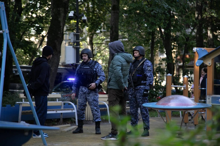Нейросеть в Петербурге начнет вызывать Росгвардию для охраны детских площадок