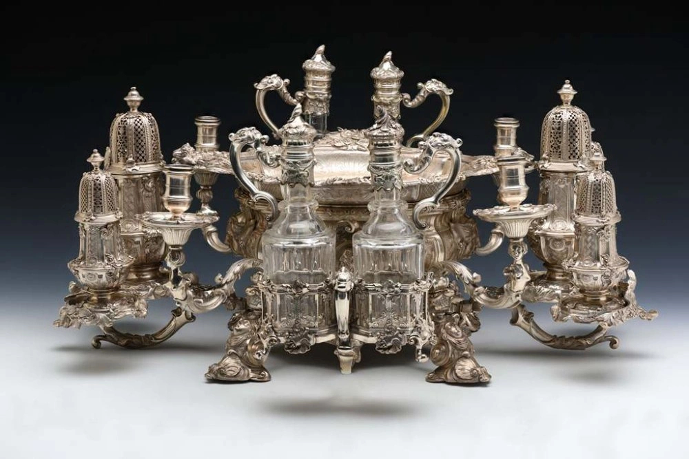 В Астрахани откроется выставка серебряных и золотых шедевров из фондов музея