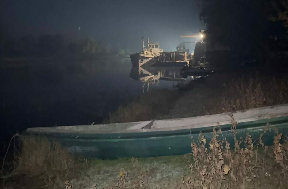 На воде под Астраханью москвич получил травмы при столкновении лодок