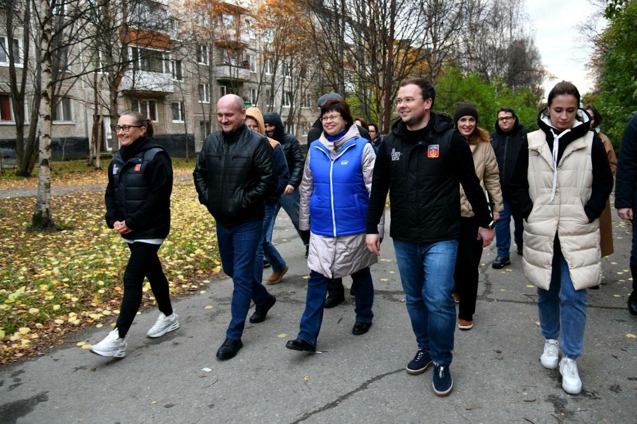 Иван Лебедев совершил обход по Первомайскому округу Мурманска