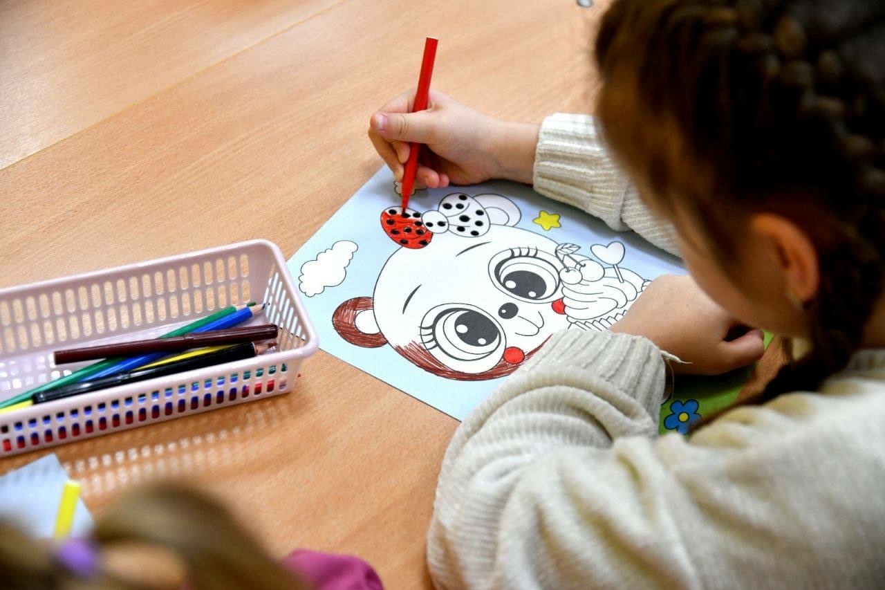 В Мурманске открылись осенние лагеря, где школьники отдыхают с пользой