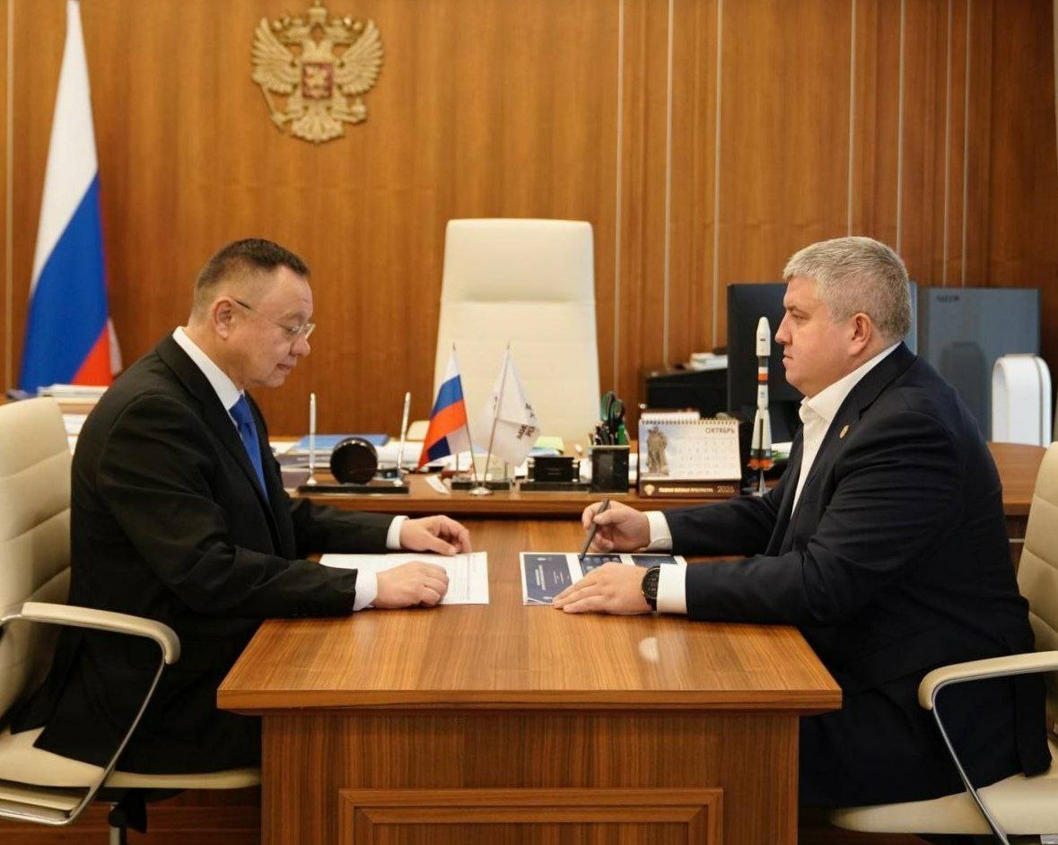 Александр Дронов и Ирек Файзуллин обсудили подготовку к зиме на Новгородчине