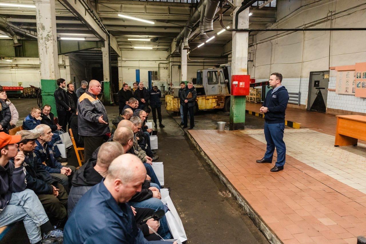 Мурманские дорожники получат повышенные зарплаты до 25%