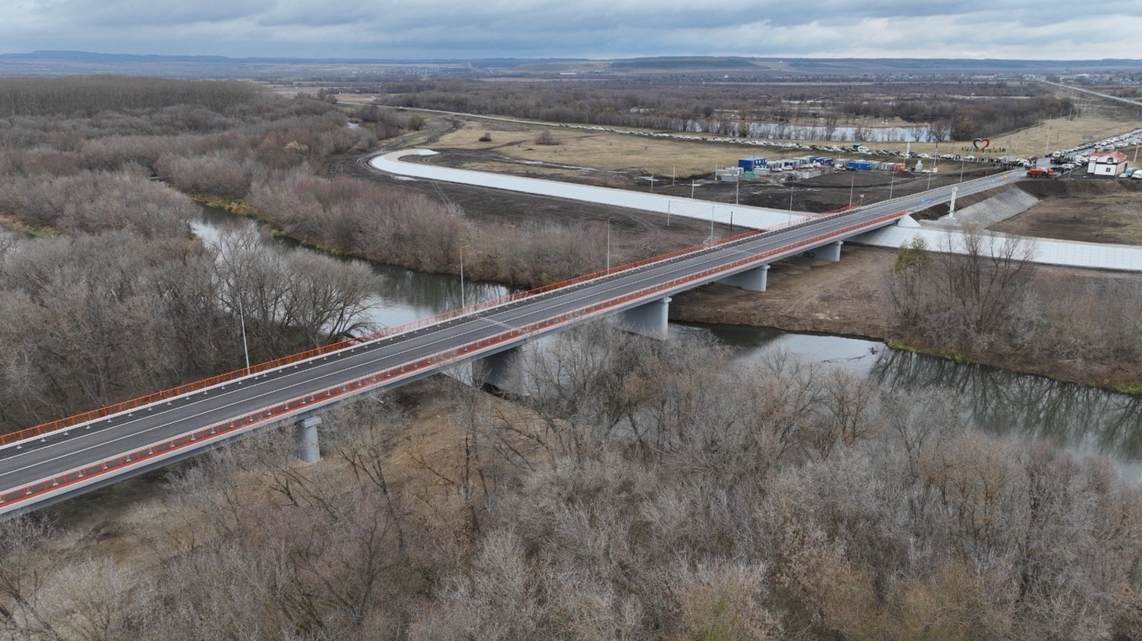 Мост через реку Ик между Башкирией и Татарстаном открыли на год раньше срока