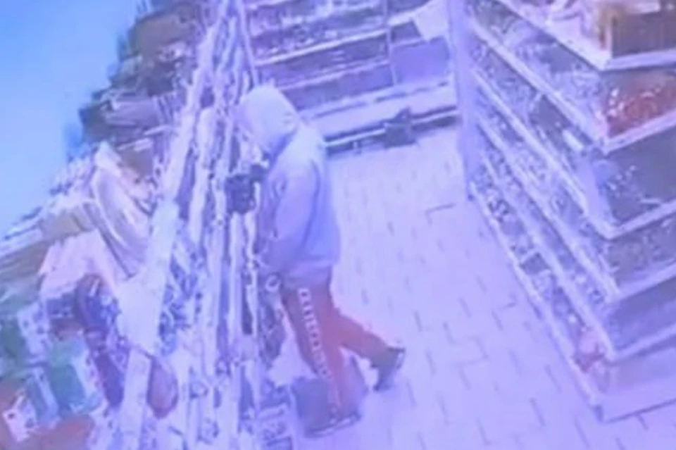 В Черногорске задержан мужчина, продавший украденные дезодоранты на рынке