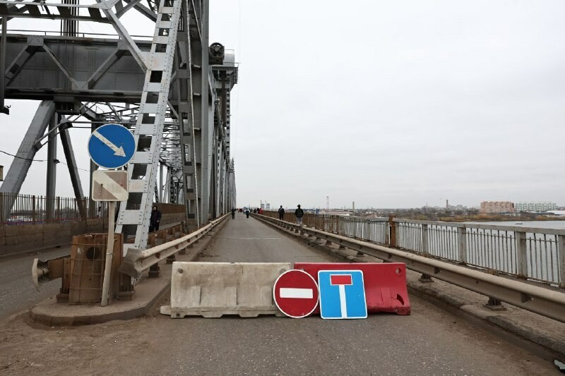 В выходные на Старом мосту Астрахани продолжатся ремонтные работы