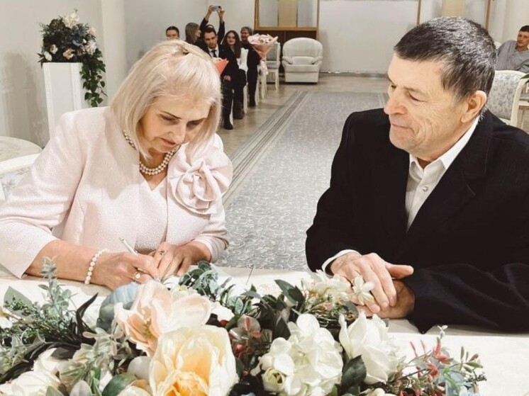 Геннадий и Наталья Тишевские отпраздновали 50 лет совместной жизни в Абакане