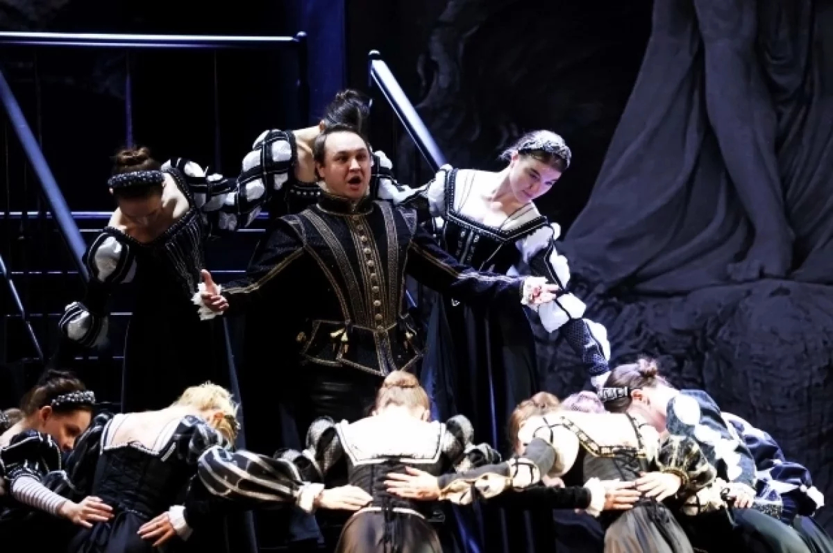 Глеб Никитин обсудил с Владимиром Машковым развитие театра в регионе