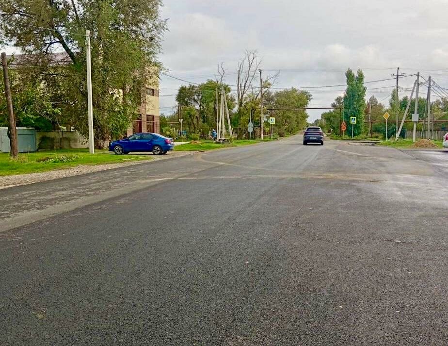 На Ставрополье отремонтировали почти 2 километра дорог по проекту «Дорога к ветерану»