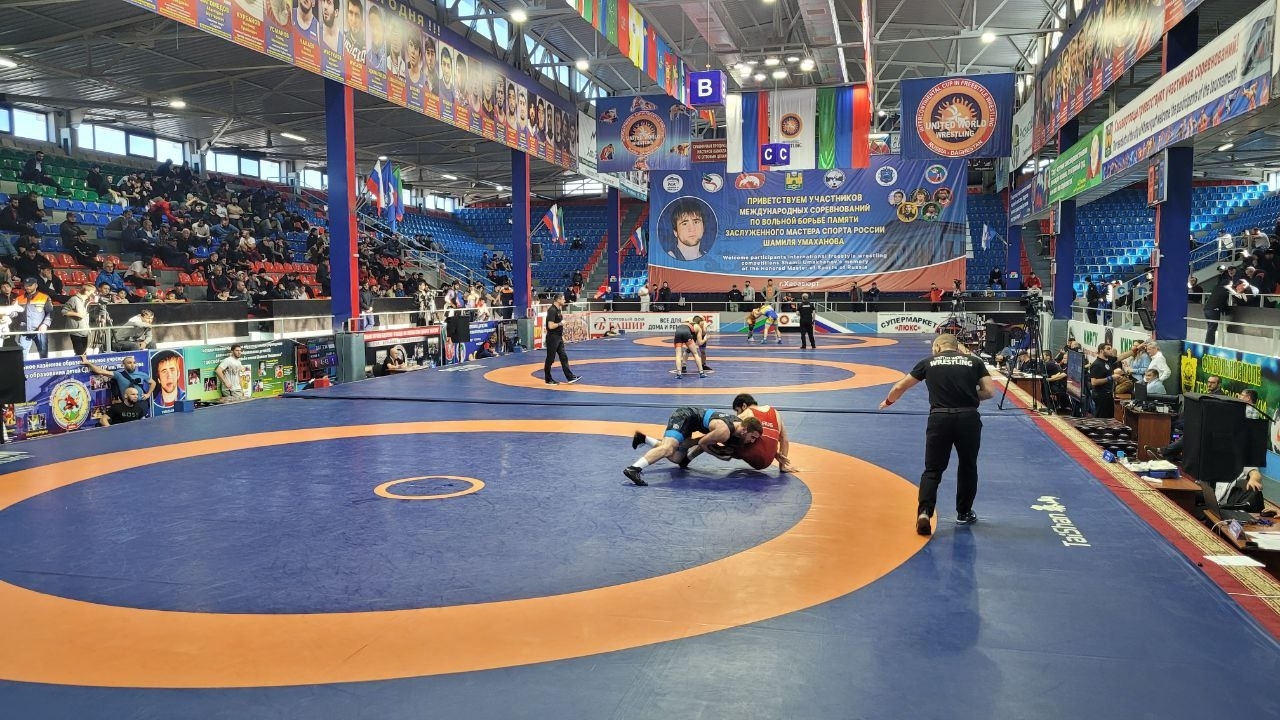 В Хасавюрте соберутся борцы из девяти стран на турнир памяти Умаханова