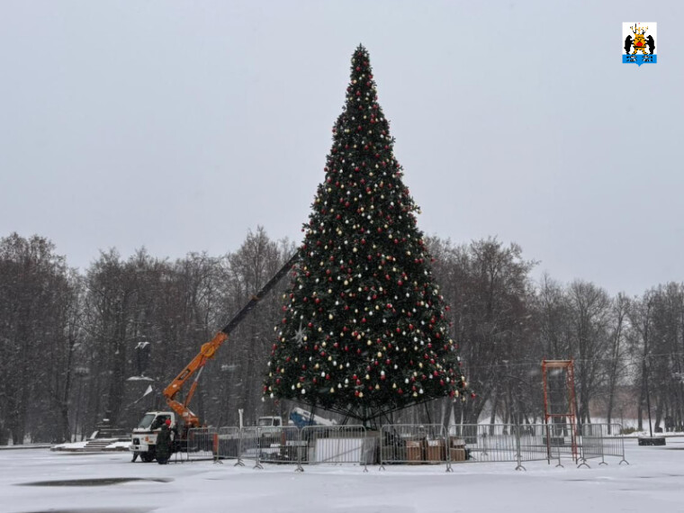 Главную площадь Великого Новгорода украсит световая инсталляция «Звездное небо»