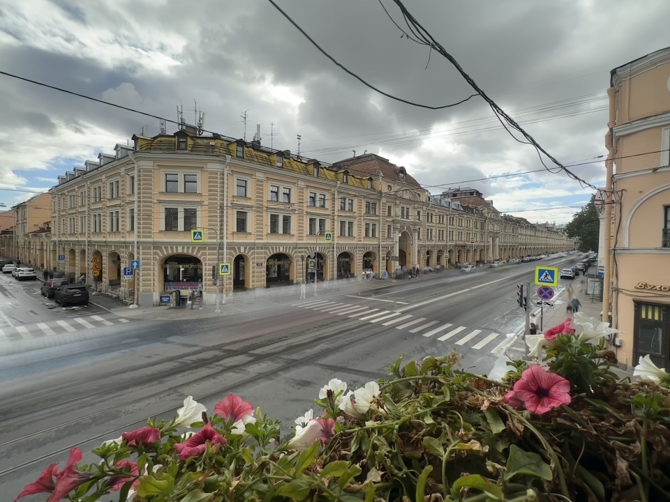 В Петербурге корпуса Апраксина двора восстановят и оборудуют под торговый комплекс