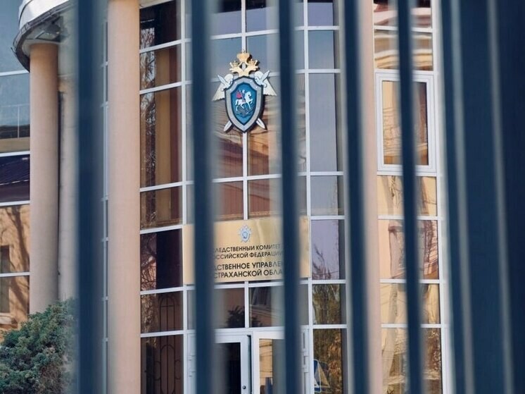 Астраханец попал под следствие после передачи сыну машины без прав и опыта