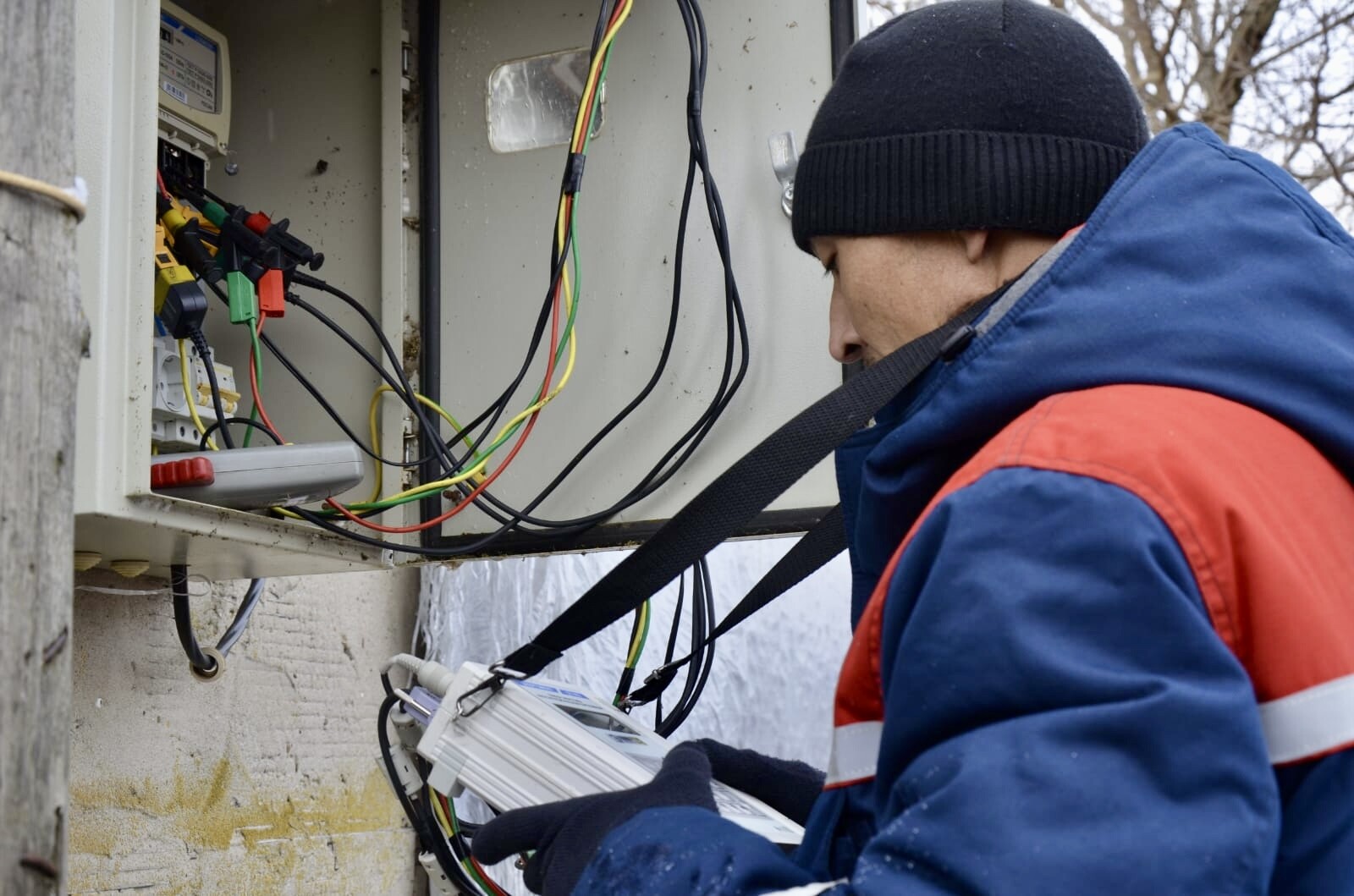 Астраханские энергетики выявили сотни случаев хищения электроэнергии