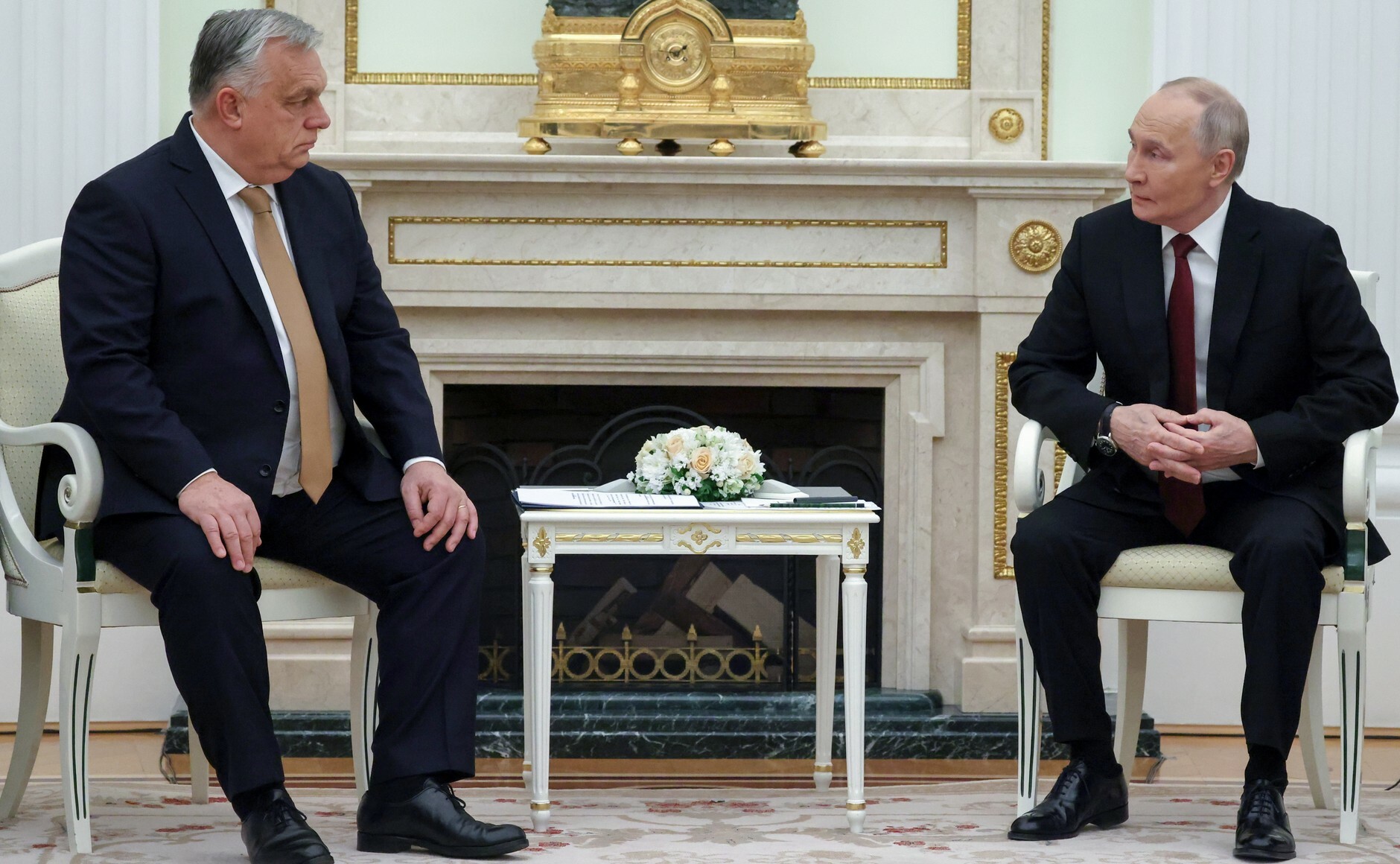 «Кремль нарушил молчание»: реакция России на поражение Орбана стала неожиданностью для Польши