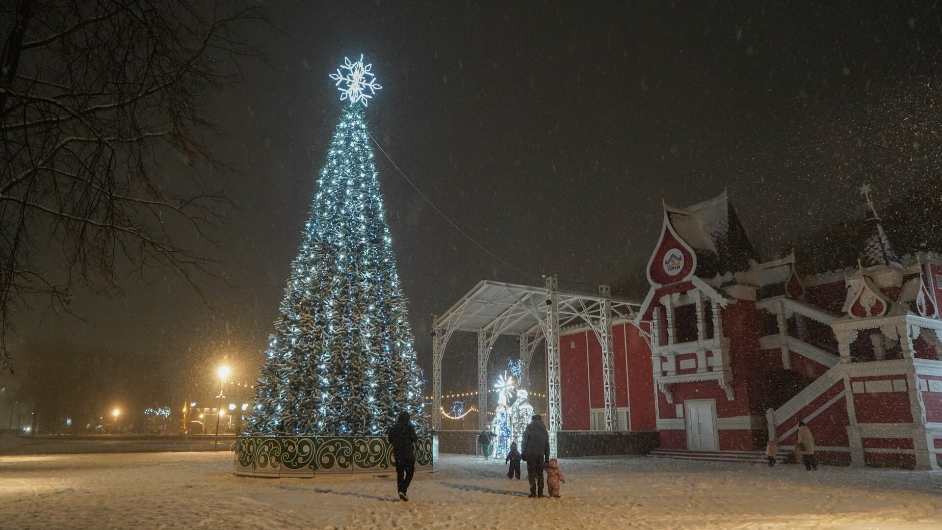 Вологда продолжает преображаться в преддверии Нового года