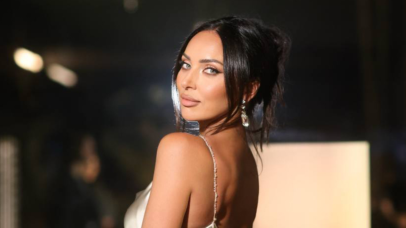 Разведенная Алсу начала ходить на свидания с высоким блондином