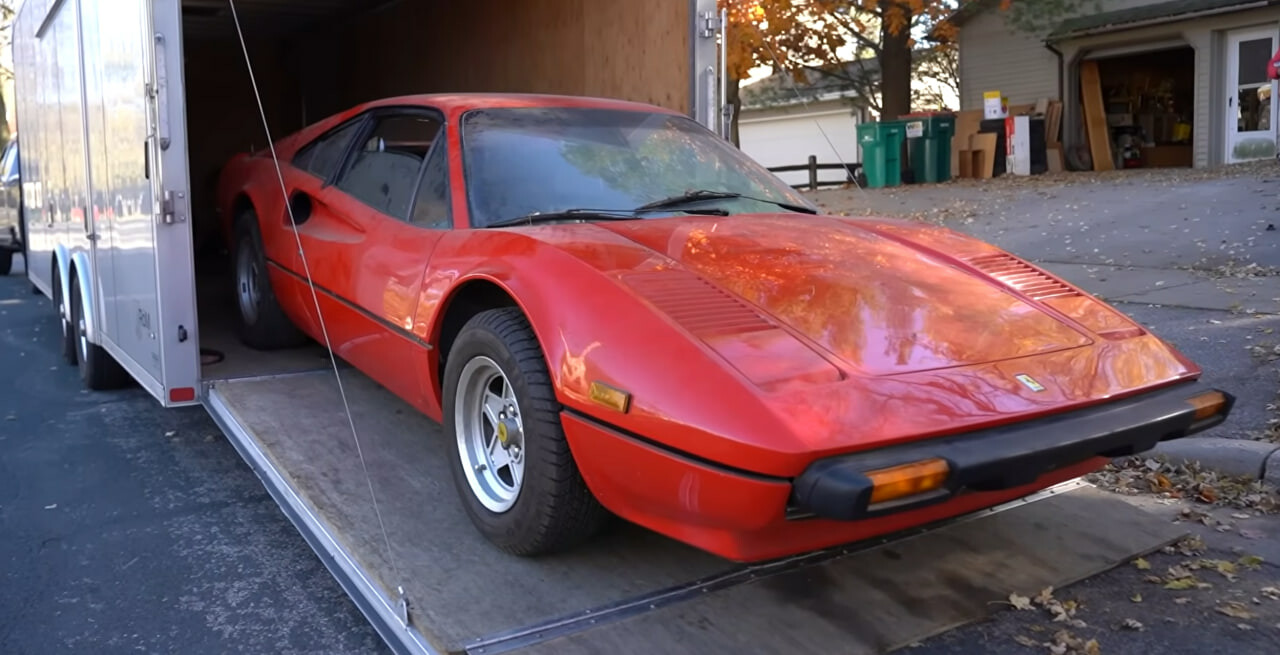 Редчайший Ferrari обнаружен после 30 лет простоя в гараже