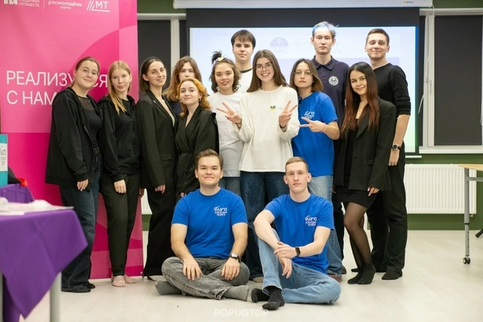 Тюменские подростки узнали о волонтерстве и других возможностях жизни на фестивале