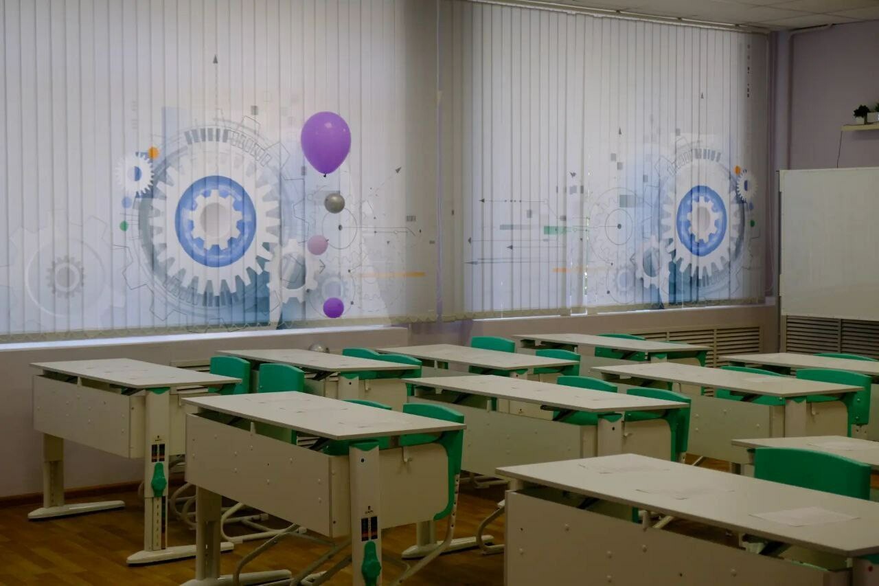 В Астрахани из-за роста ОРИ на карантин закрыли сразу 15 школ города