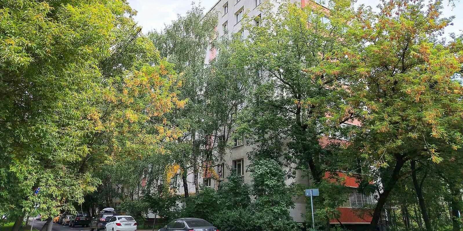 В Москве выставили на торги два помещения в Оболенском переулке