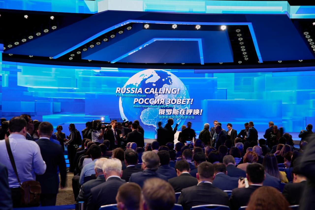 ВТБ: вклады могут принести россиянам 9,5 трлн рублей дохода в этом году