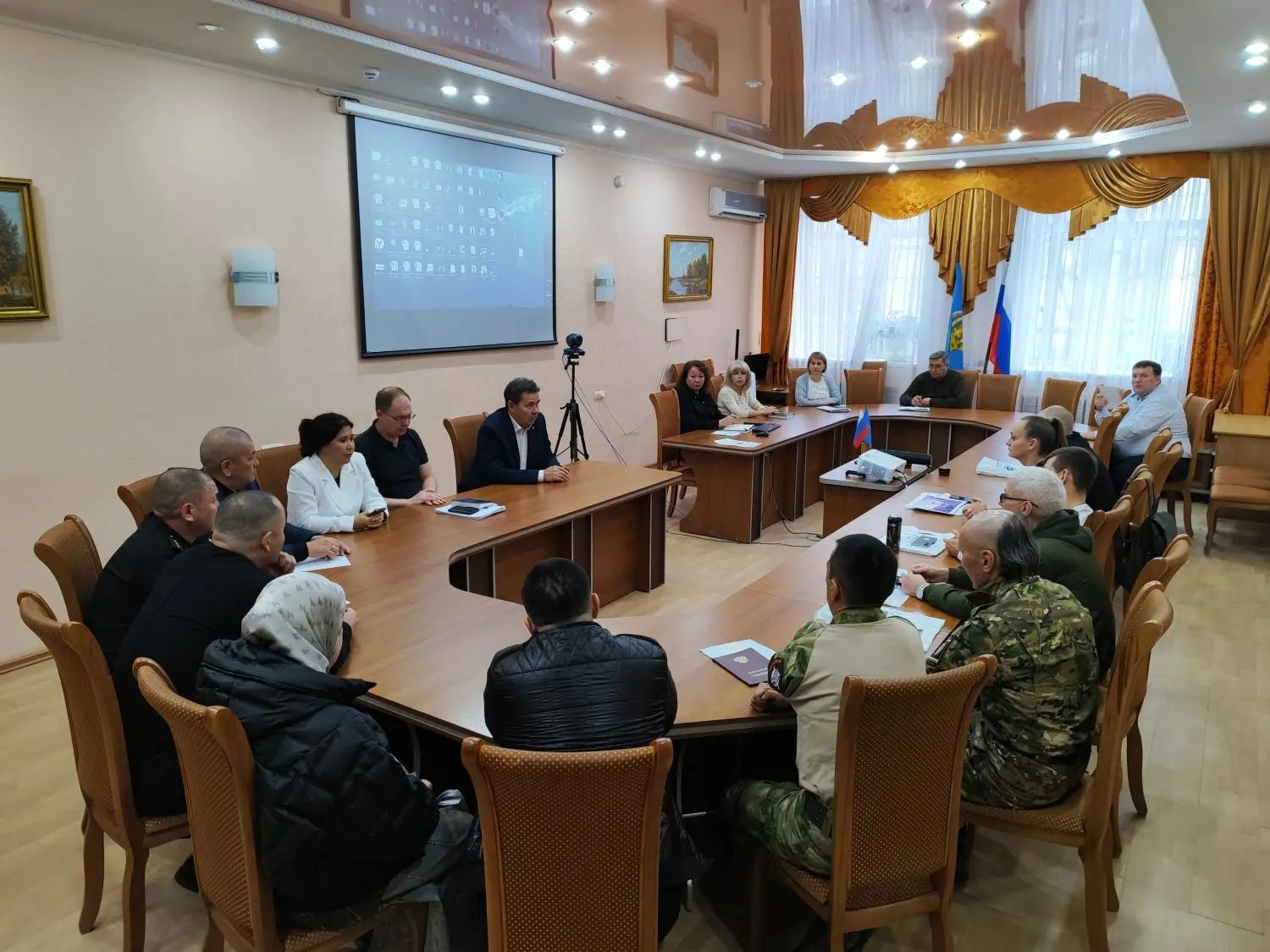 В Астраханской области выпускники «Школы фермера» обсудили перспективы отрасли