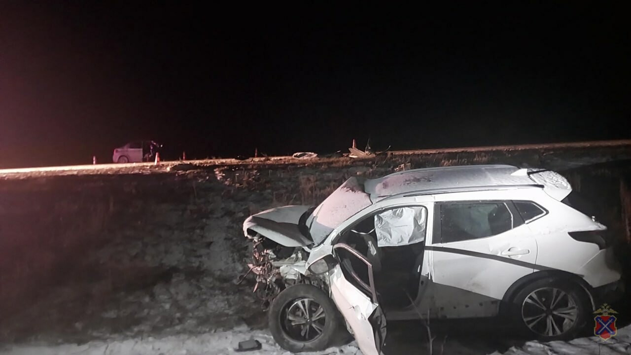 Под Волгоградом смертельное ДТП в Чернышковском районе унесло жизни двух человек