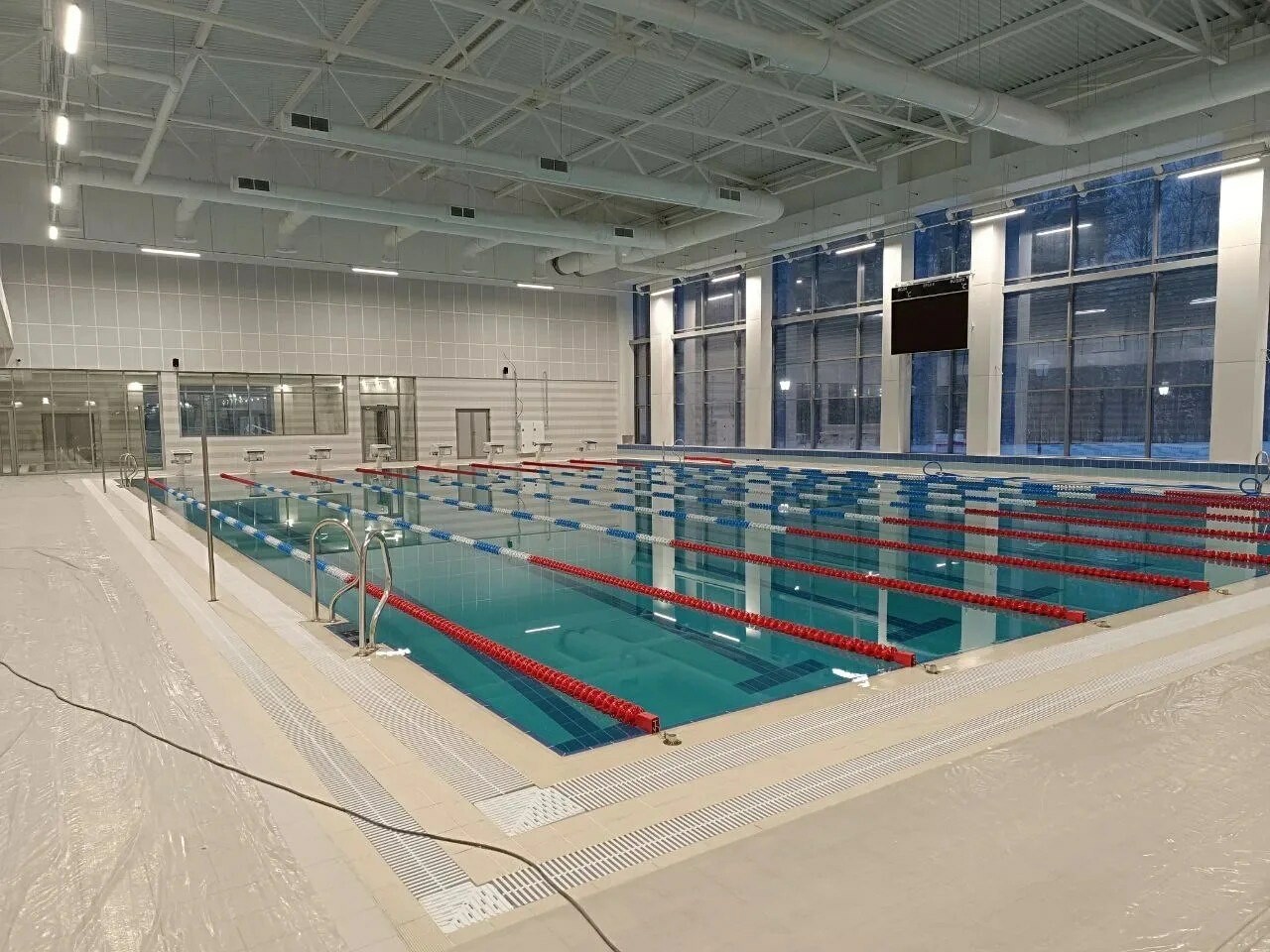 Госстройнадзор разрешил ввод в эксплуатацию нового спорткомплекса в Сертолово