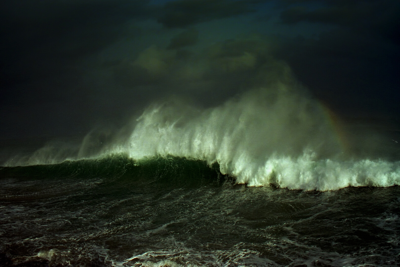 Землетрясение магнитудой 7,2 вызвало цунами у восточного побережья Японии