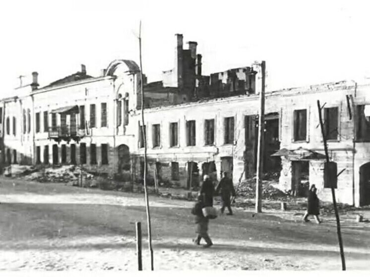 Великий Новгород отмечает 82-ю годовщину освобождения от немецко-фашистских захватчиков