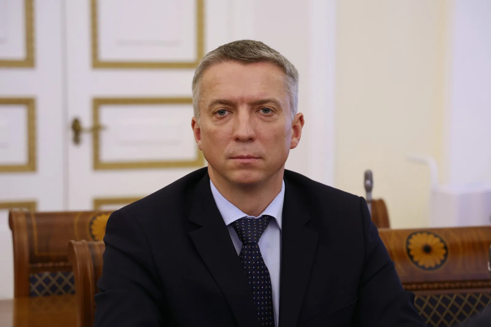 Евгений Варов подвел итоги масштабного ремонта дорог и мостов за 2025 год