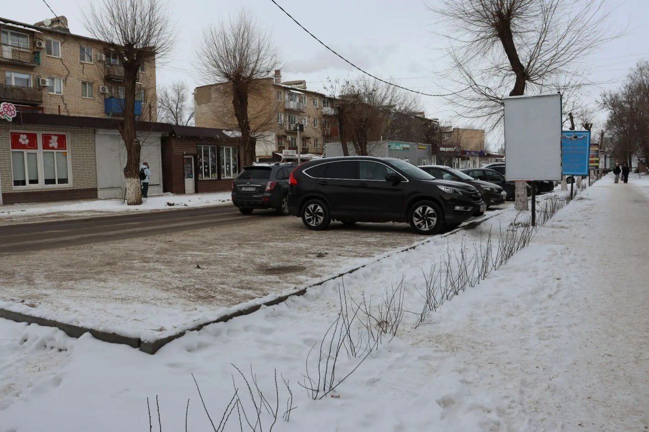 В Ахтубинске астраханцы выберут места для новых парковок