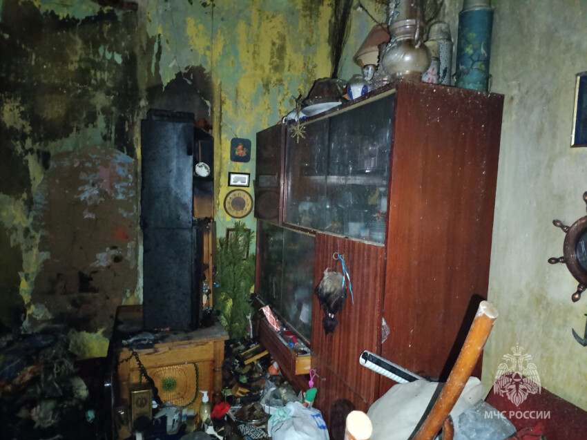 В Ростове пожар от упавшей свечи унес жизнь 80-летней жительницы города