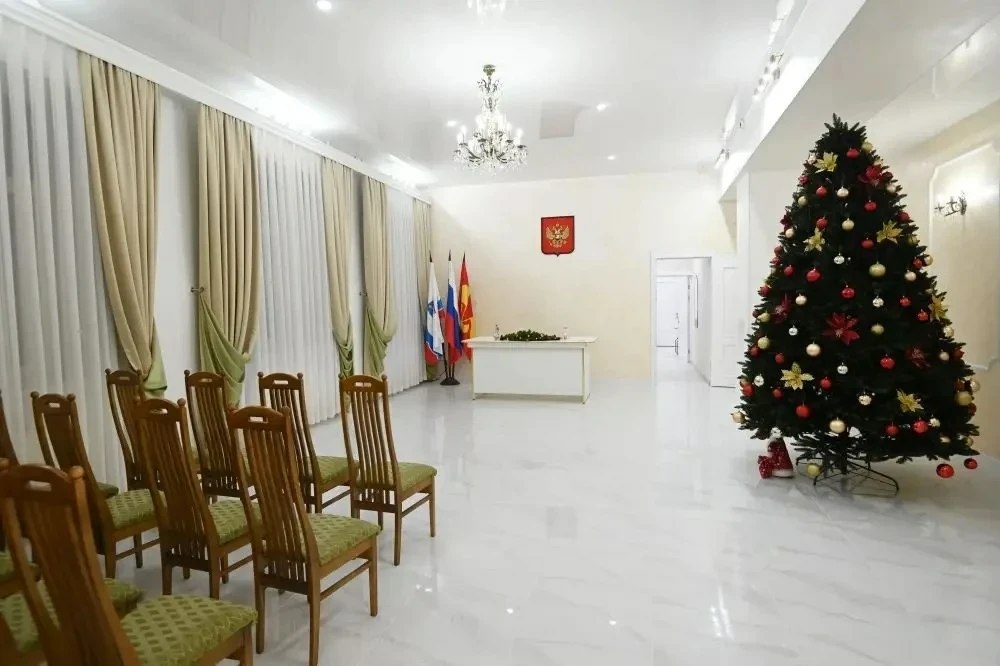 В 2025 году в Ленобласти количество браков выросло на 4%