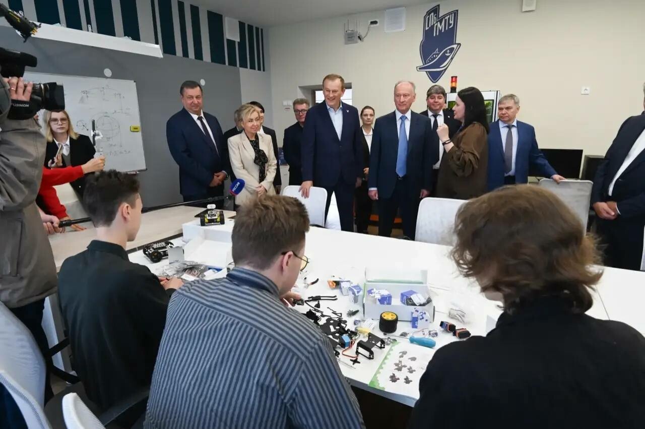 В Ленобласти планируют ввести целевые стипендии для студентов-педагогов