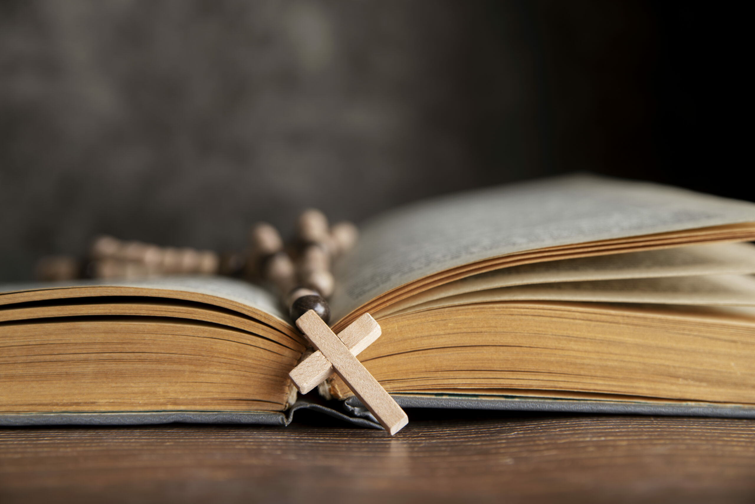 Невиданный запрет: двери храма Гроба Господня закрылись для иерархов