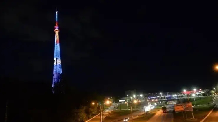 Омская телебашня празднично засияет в честь Дня защитника Отечества