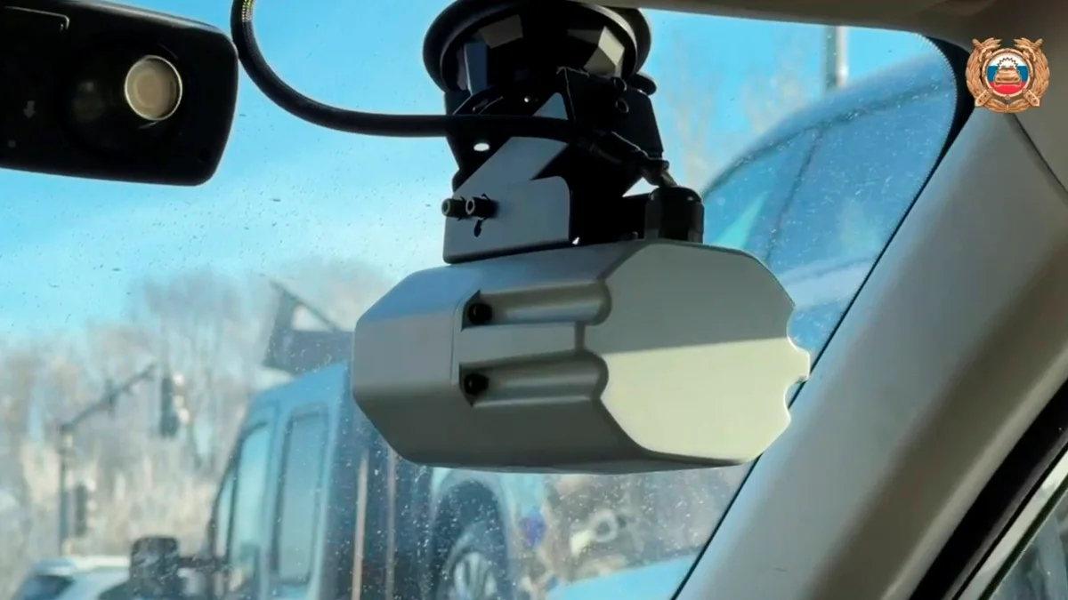 На ярославские патрульные машины установили умные камеры с базой розыска