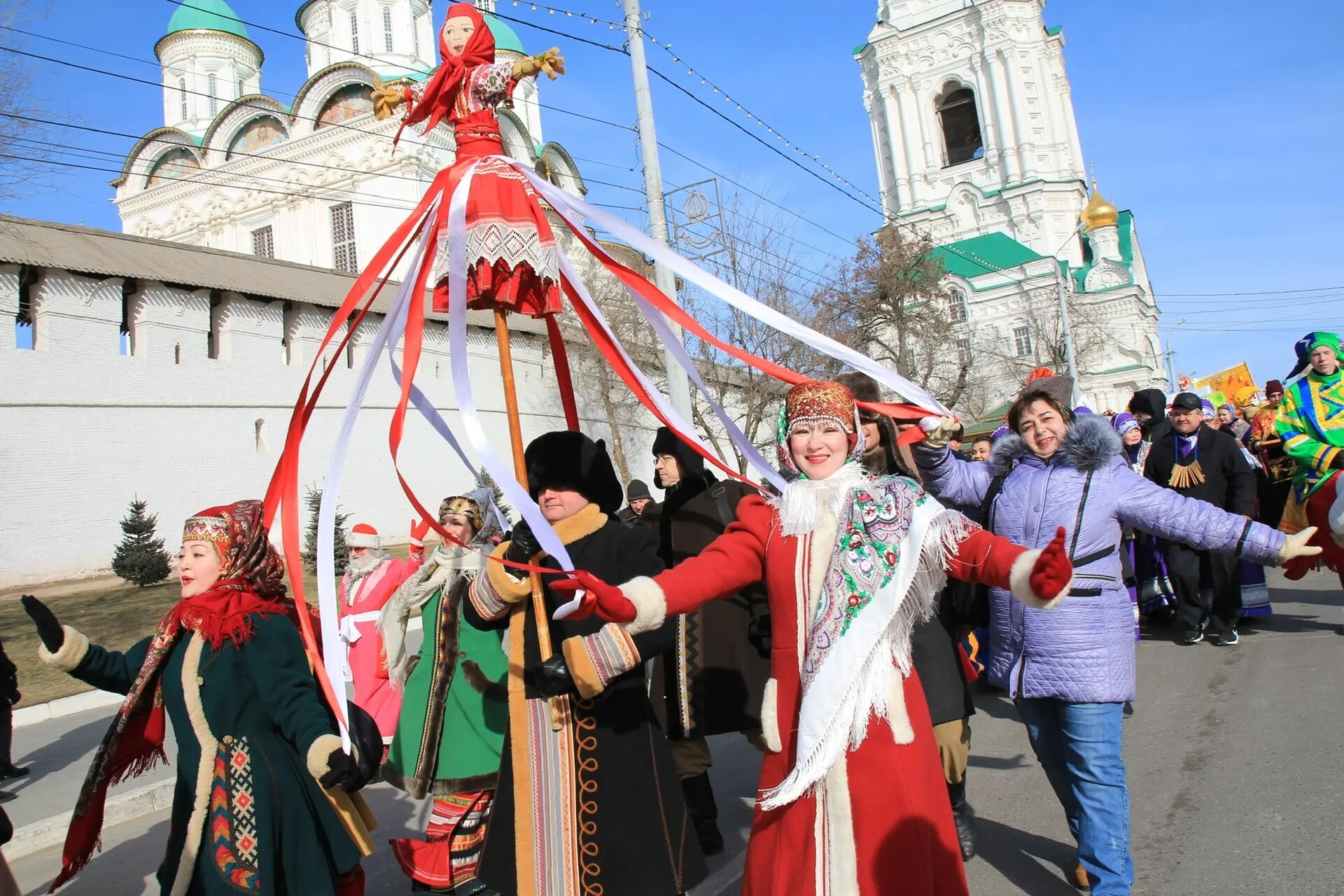 Масленица в Астраханской области объединит более 150 национальностей