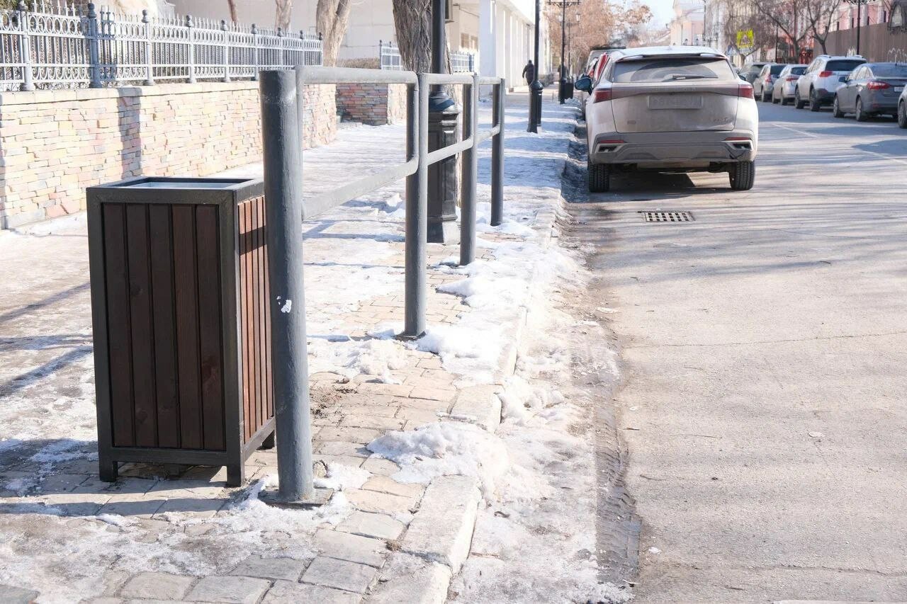 В Советском районе Астрахани уже обновили 12 контейнерных площадок