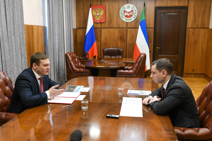 В Хакасии две трети дорог соответствуют нормативам