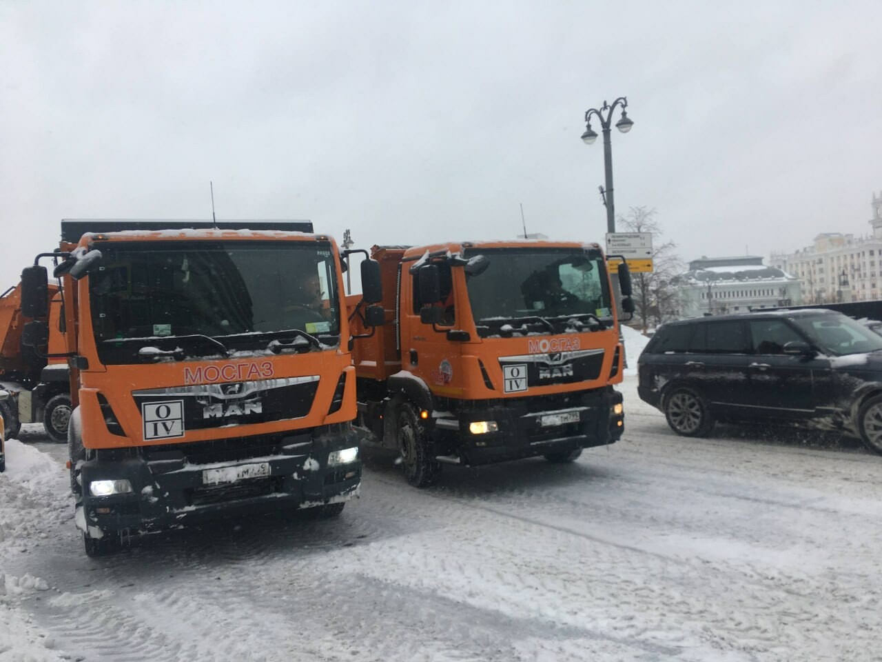 Москву накрыл мощный снегопад