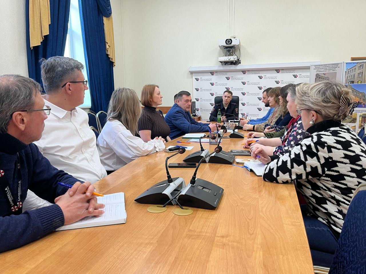 В Горэлектротрансе прошла встреча с инспекторами дорожного надзора Кировского района Петербурга