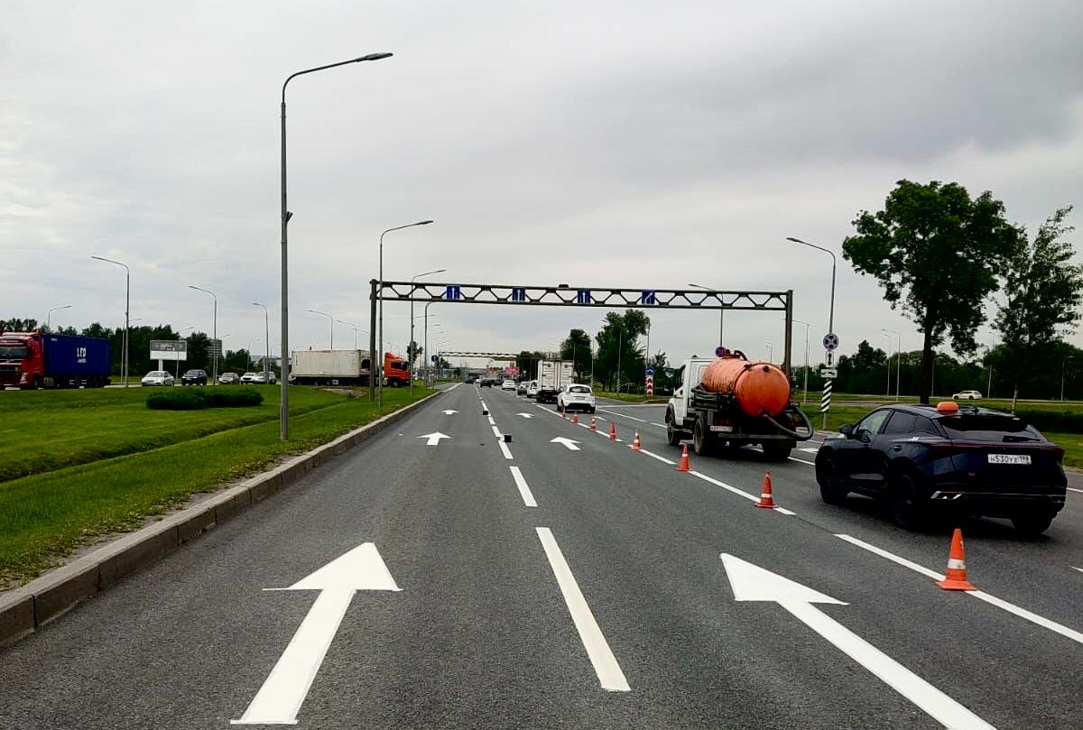 В Петербурге обновят почти 700 тысяч квадратов дорожной разметки