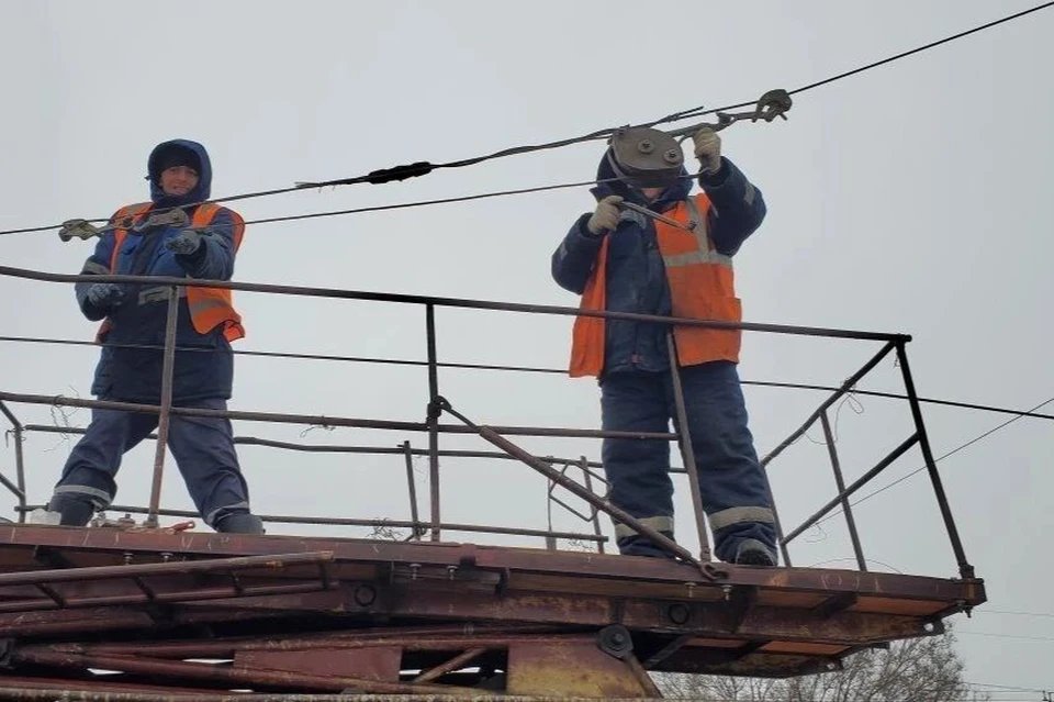 Троллейбусный коллапс в Оренбурге город встал из за обрыва