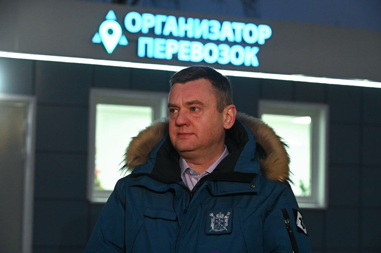 Поляков осмотрел обновленную диспетчерскую на Московском шоссе