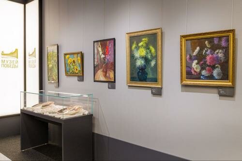 Весенняя программа в Музее Победы: бесплатный вход и концерты для женщин