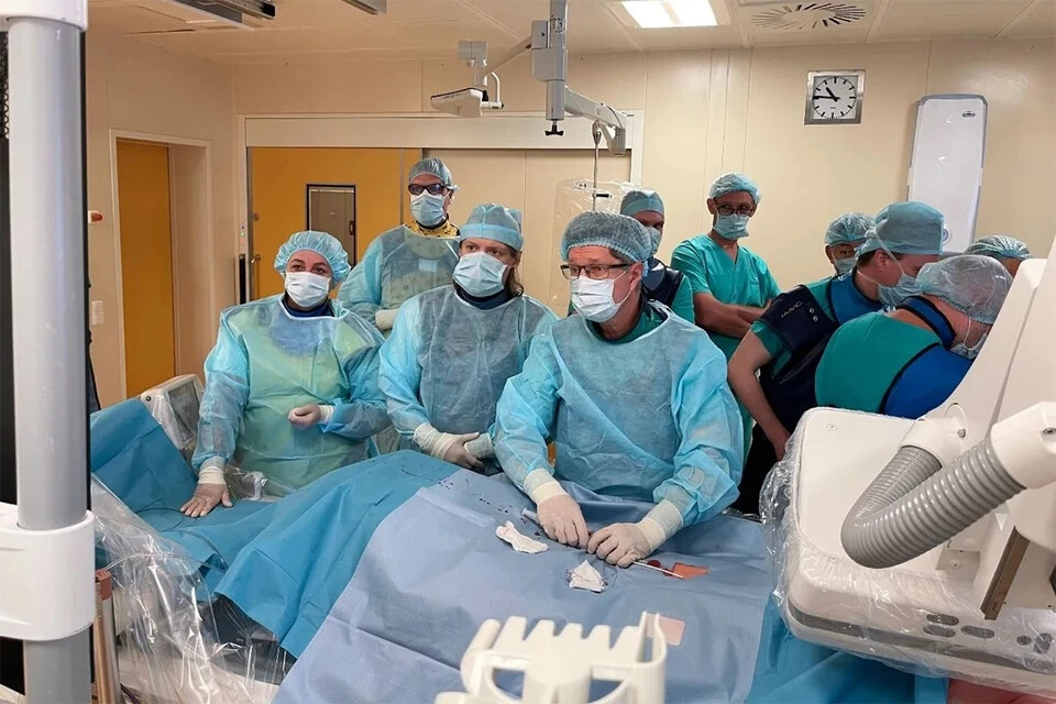 В Калининграде хирурги чинят сердечные клапаны без единого разреза на груди